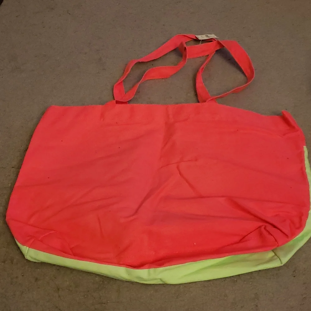 VS Pink Rare Retro 2 Tone Tote and Towel SET
